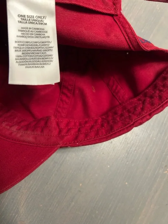 Ralph Lauren baseball hat
Pre lived good condition - Picture 10 of 11